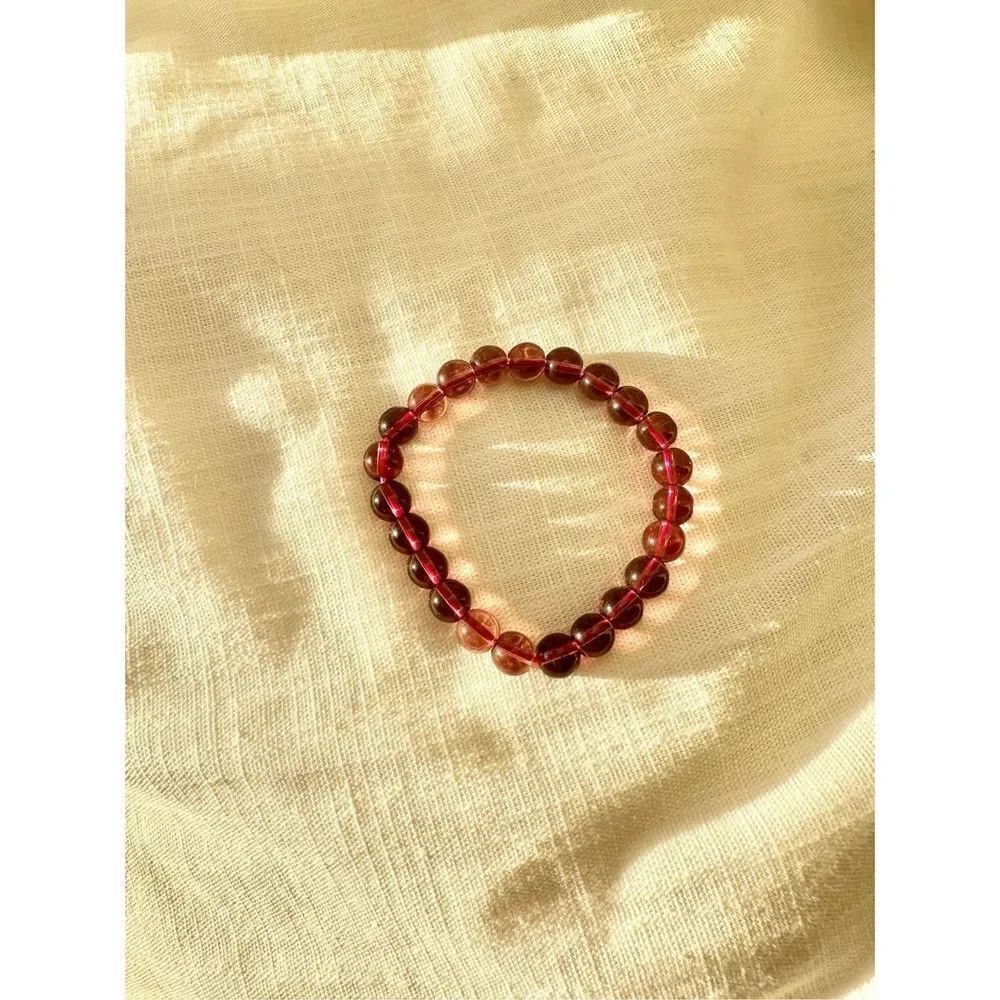 Red stretch round bead bracelet